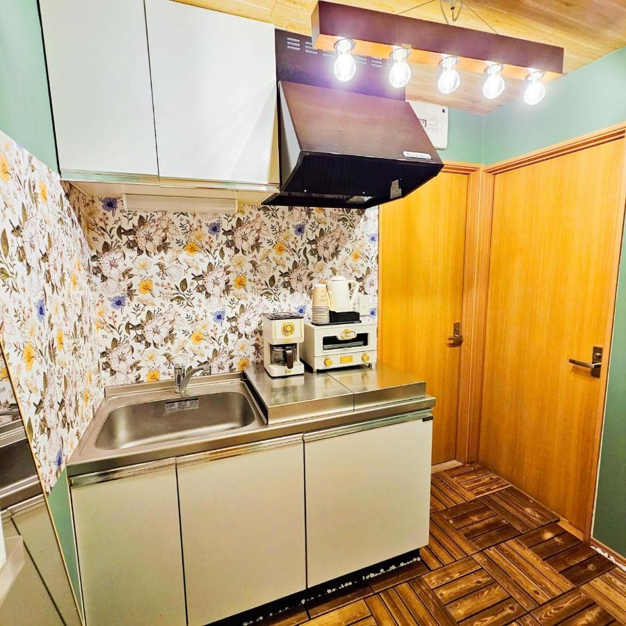 Ueno Minowa401 Apartment Токио Екстериор снимка